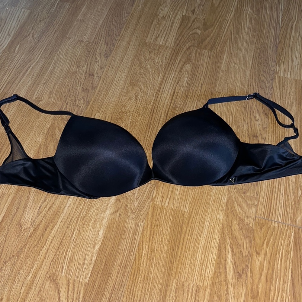 NWT Very Sexy Push-up. Size 34DD